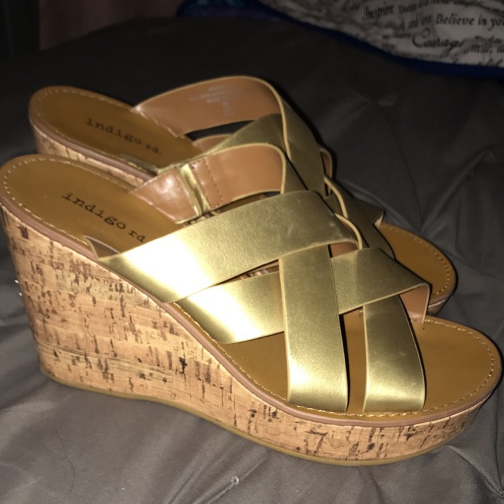 Gold Cork Wedges